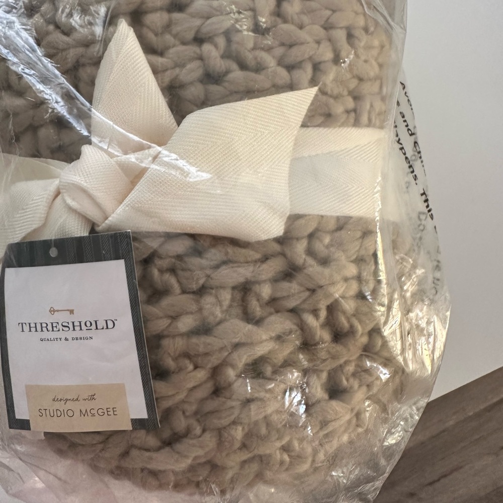 NWT Threshold with Studio McGee Knit Throw Tan 50 x 60 - Picture 5 of 5